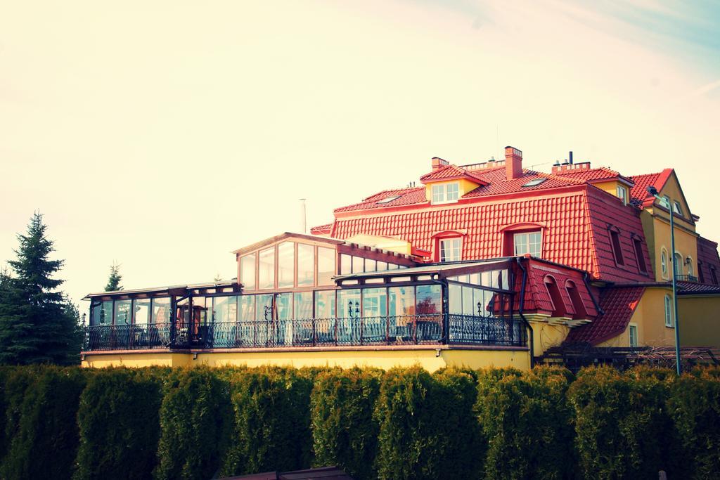 Hotel Mazurski Dworek Mikołajki Exterior foto