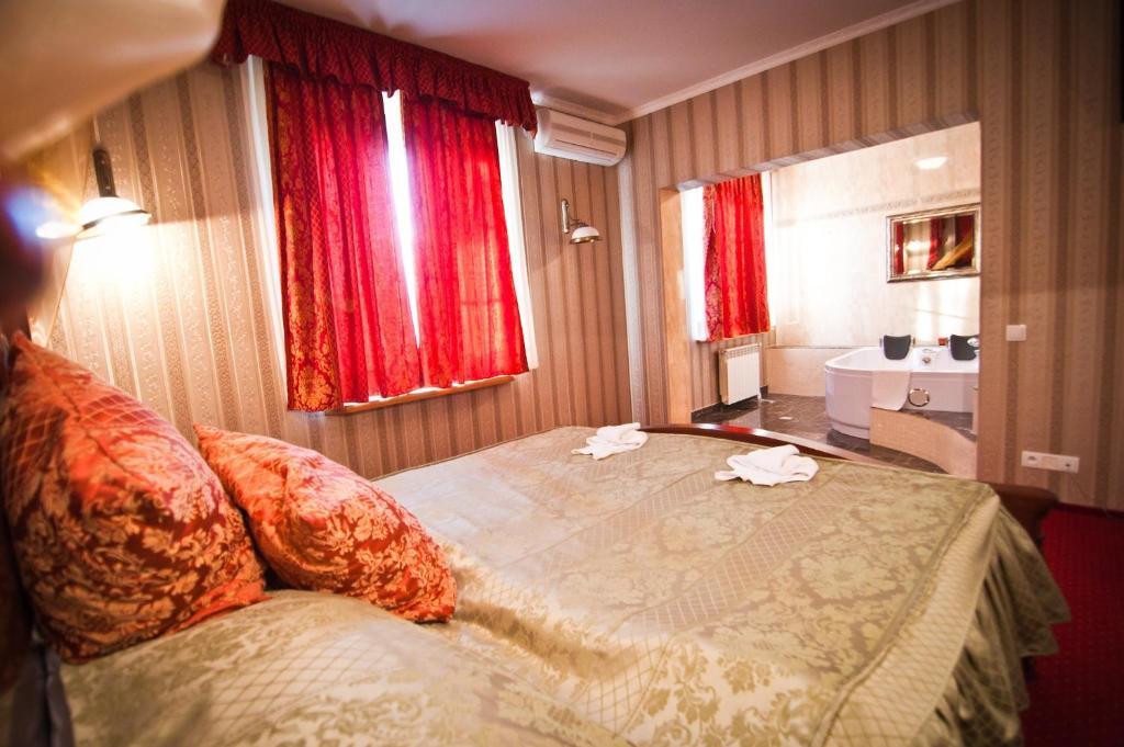 Hotel Mazurski Dworek Mikołajki Habitación foto