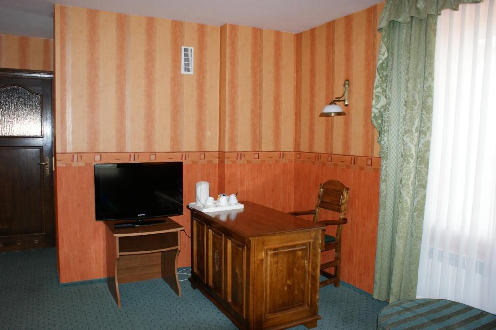 Hotel Mazurski Dworek Mikołajki Habitación foto